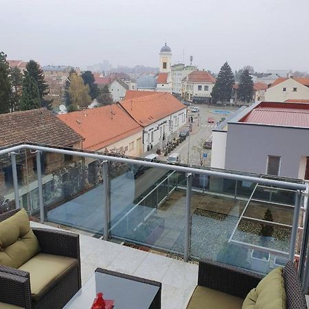 Penthouse Heart Of Slavonia **** Apartment Ðakovo Exterior foto